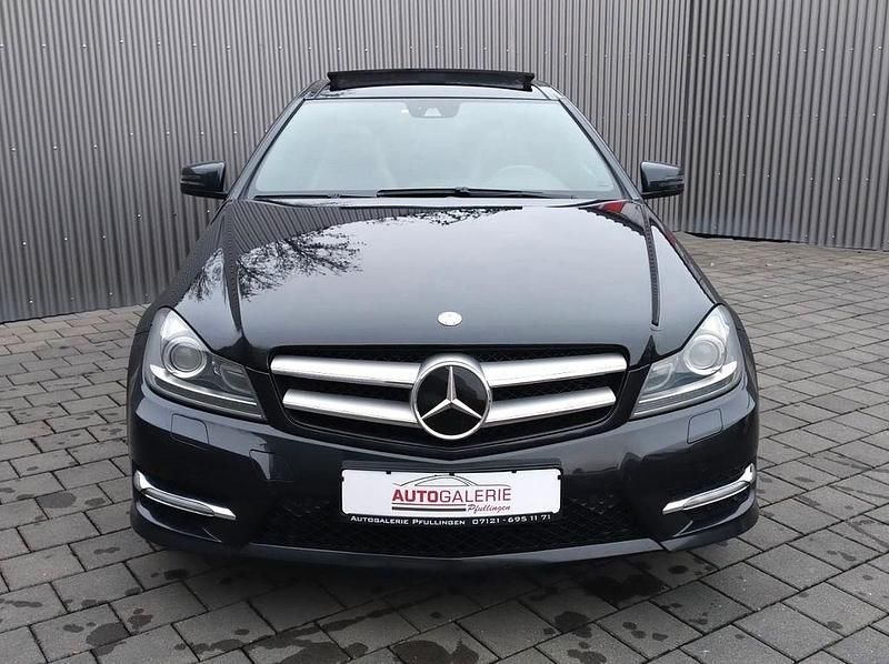 Gebraucht Mercedes C250 AMG 204 PS (150 kW) 2011 Schwarz Coupé