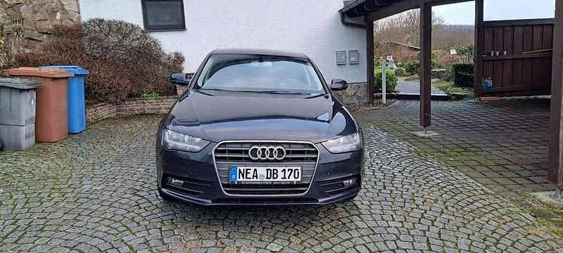 Gebraucht 2012 Audi A4 Attraction Limousine | 8.500 € (Fairer Preis) - Bild 1/4