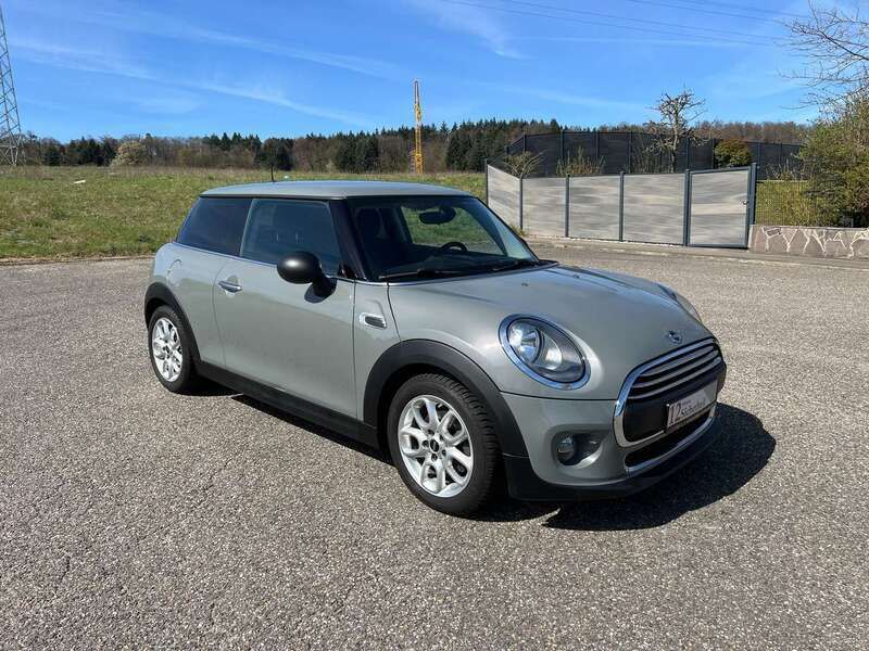 Moonwalk grey (metallic) Gebraucht 2014 Mini ONE Kleinwagen | 8.490 € (Teuer) - Bild 1/4