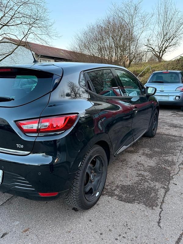 Gebraucht Renault Clio IV LIMITED 90 PS (66 kW) 2016 Schwarz Limousine