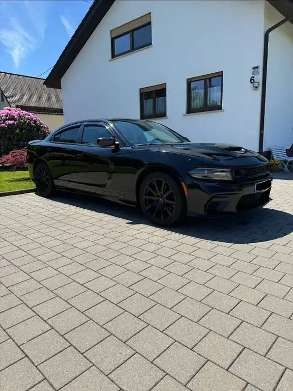 Gebraucht Dodge Charger 373 PS (274 kW) 2019 Schwarz Limousine