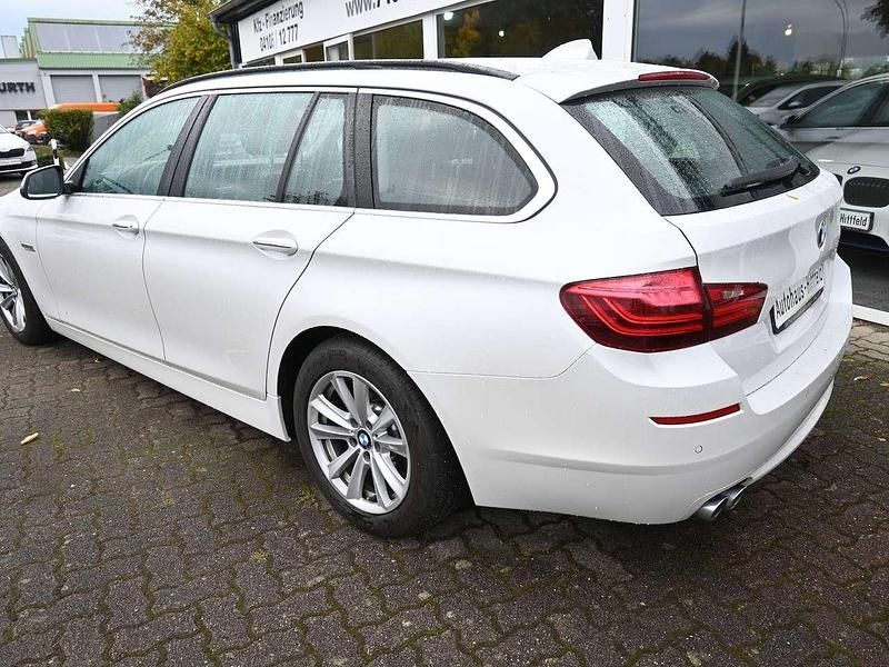 Używany BMW 520 Performance 190 KM (139 kW) 2016 Biały Kombi