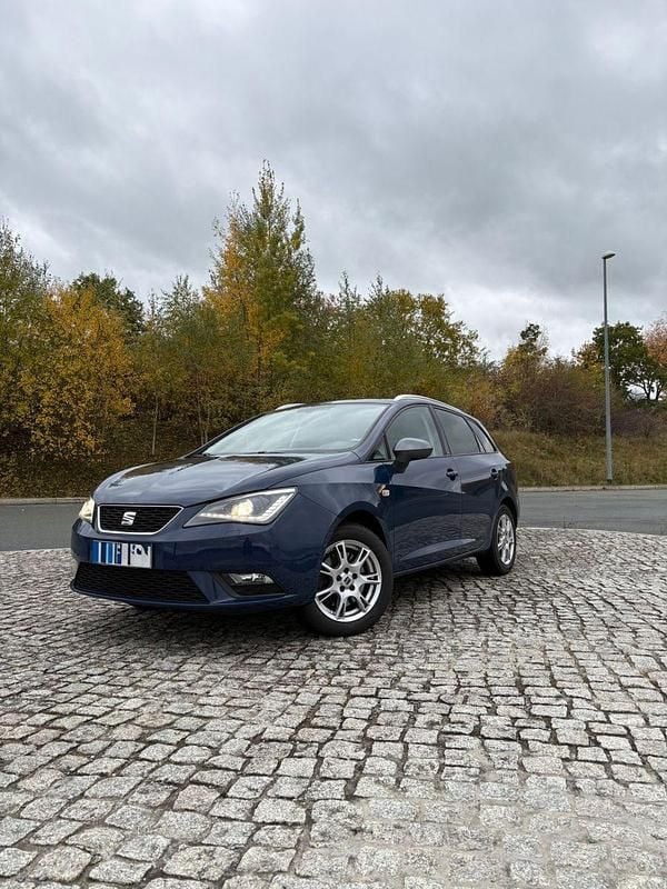 Blau Gebraucht 2016 Seat Ibiza CONNECT Kleinwagen | 7.000 € (Fairer Preis) - Bild 1/4