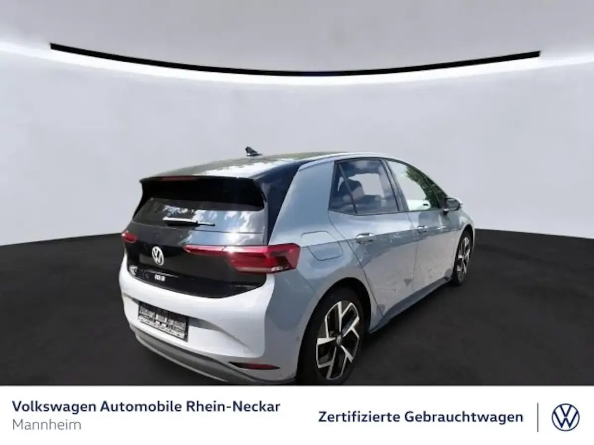 Gebraucht VW ID.3 Pro 150 kW (204 PS) 2024 Grau Kleinwagen