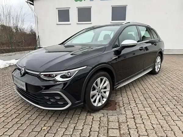 Gebraucht VW Golf VIII 200 PS (147 kW) 2023 Deep black perleffekt Kombi