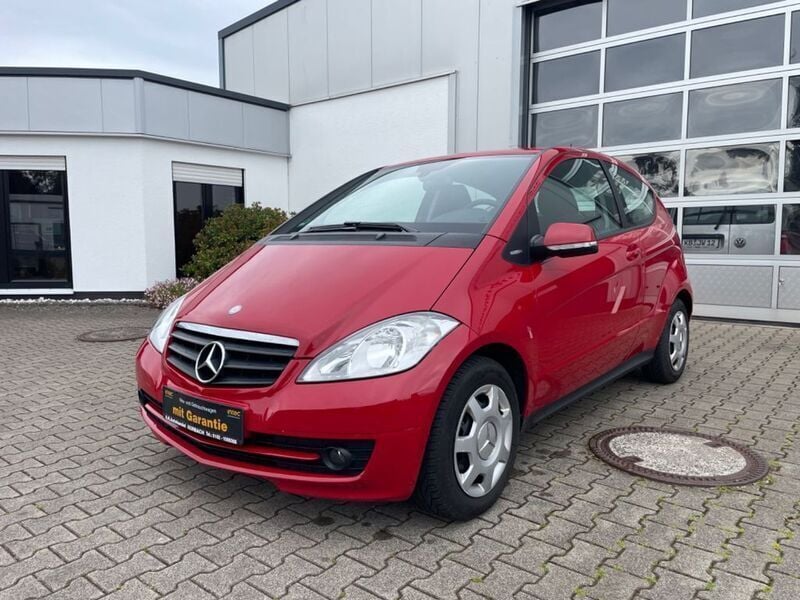 Rot Gebraucht 2010 Mercedes A160 Limousine | 3.690 € (Fairer Preis) - Bild 1/4