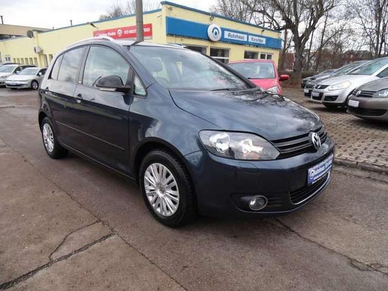 Blau Gebraucht 2011 VW Golf VI Style Kleinwagen | 6.990 € (Etwas zu teuer) - Bild 1/4