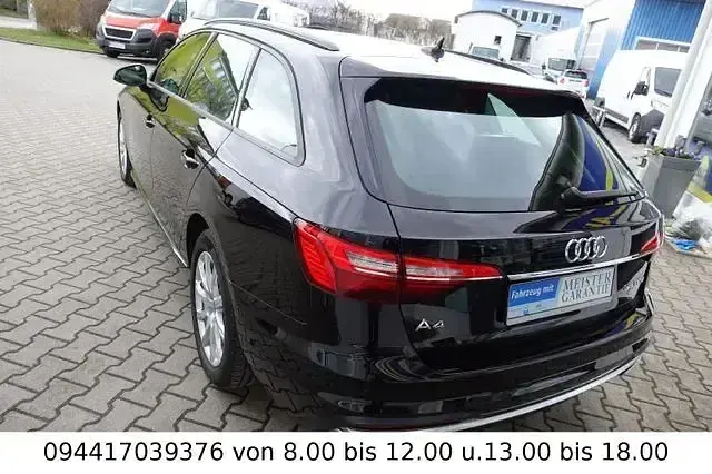 Second-hand Audi A4 Advanced 150 CP (110 kW) 2022 Negru Break