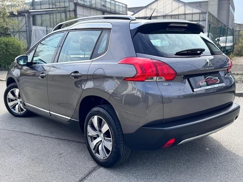 Gebraucht Peugeot 2008 Allure 120 PS (88 kW) 2016 Grau SUV