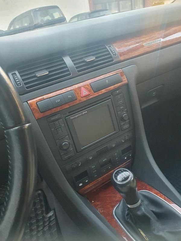 Gebraucht Audi A6 180 PS (132 kW) 2003 Schwarz Kombi