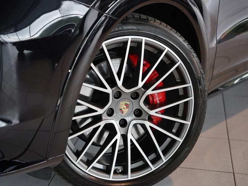 Gebraucht Porsche Cayenne 338 PS (248 kW) 2022 Schwarz SUV