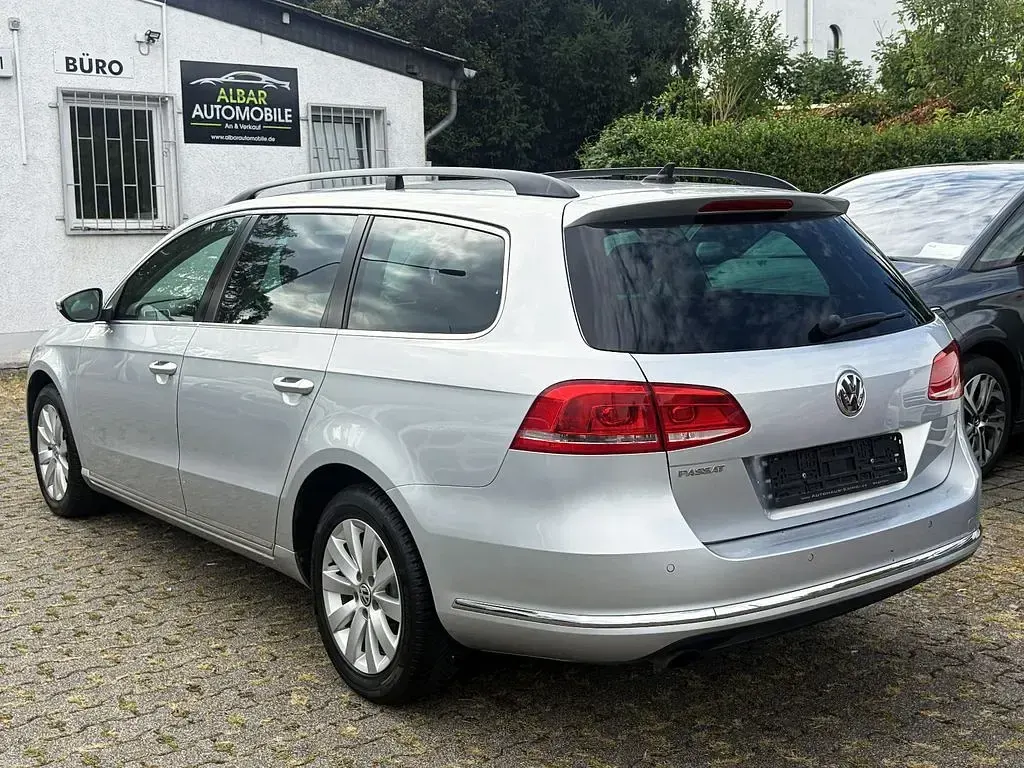 Gebraucht VW Passat Comfortline 122 PS (89 kW) 2014 Andere Kombi