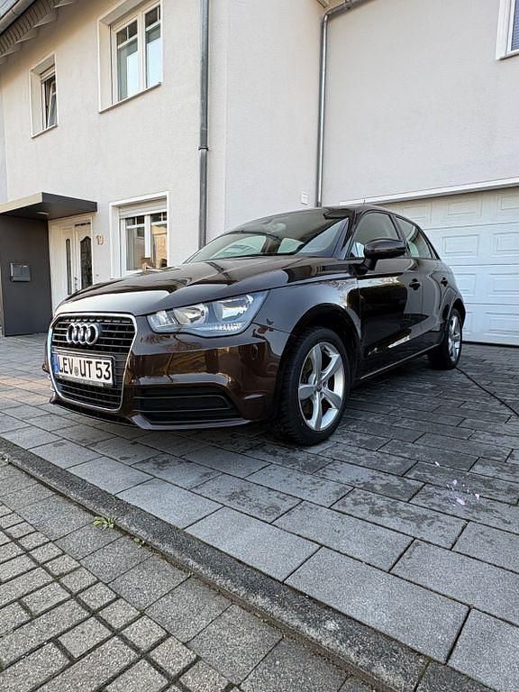 Gebraucht Audi A1 Sportback Attraction 122 PS (89 kW) 2013 Schwarz Kleinwagen