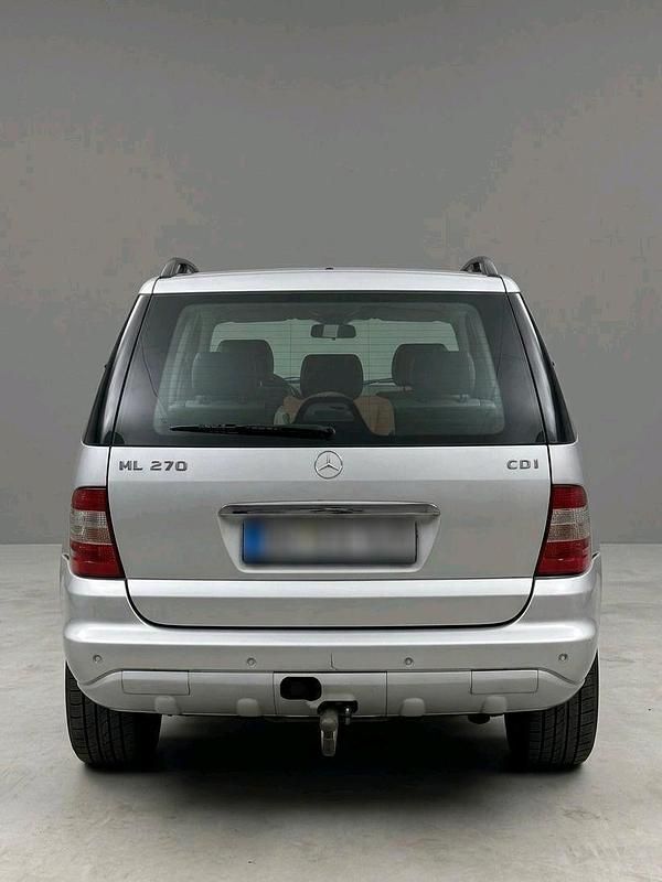 Second-hand Mercedes ML270 2004 SUV