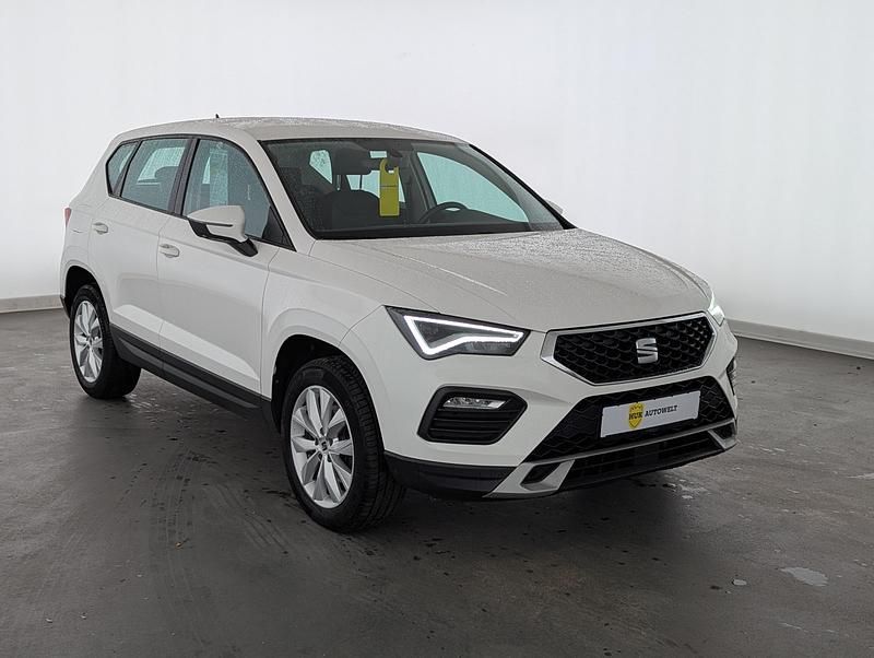 Gebraucht Seat Ateca Style 150 PS (110 kW) 2022 "bila" weiss SUV
