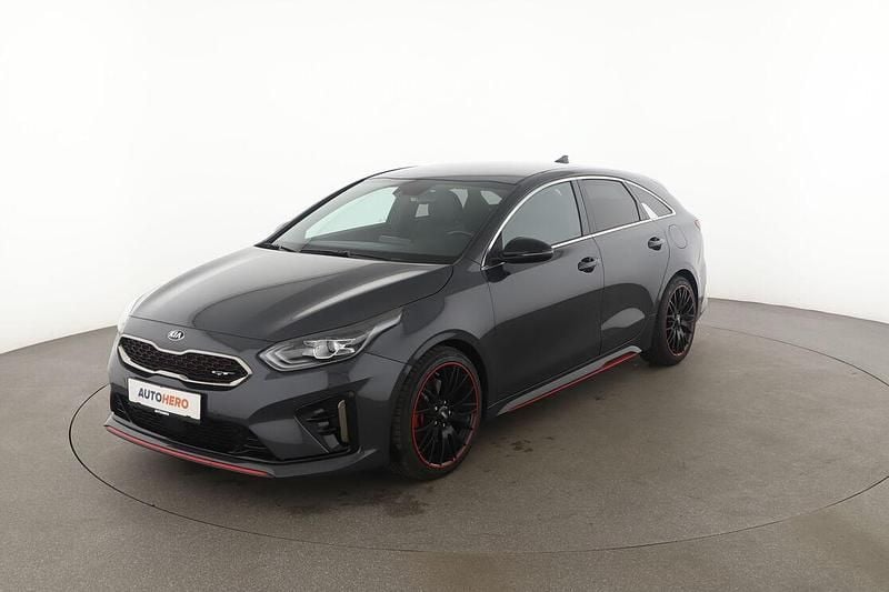 Grau Gebraucht 2020 Kia ProCeed Kleinwagen | 23.360 € (Fairer Preis) - Bild 1/3
