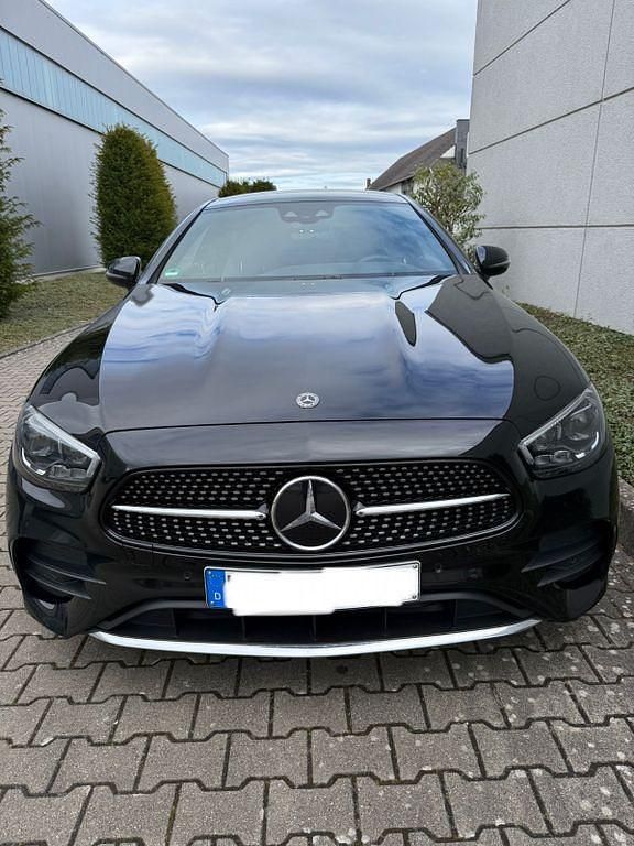 Gebraucht Mercedes E450 367 PS (269 kW) 2021 Schwarz Coupé