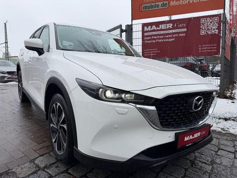 Weiß Gebraucht 2023 Mazda CX-5 Ad'Vantage SUV | 27.900 € (Superpreis) - Bild 1/3
