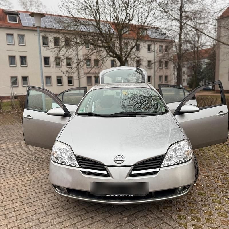 Grau Gebraucht 2004 Nissan Primera Limousine | 2.200 € (Fairer Preis) - Bild 1/4