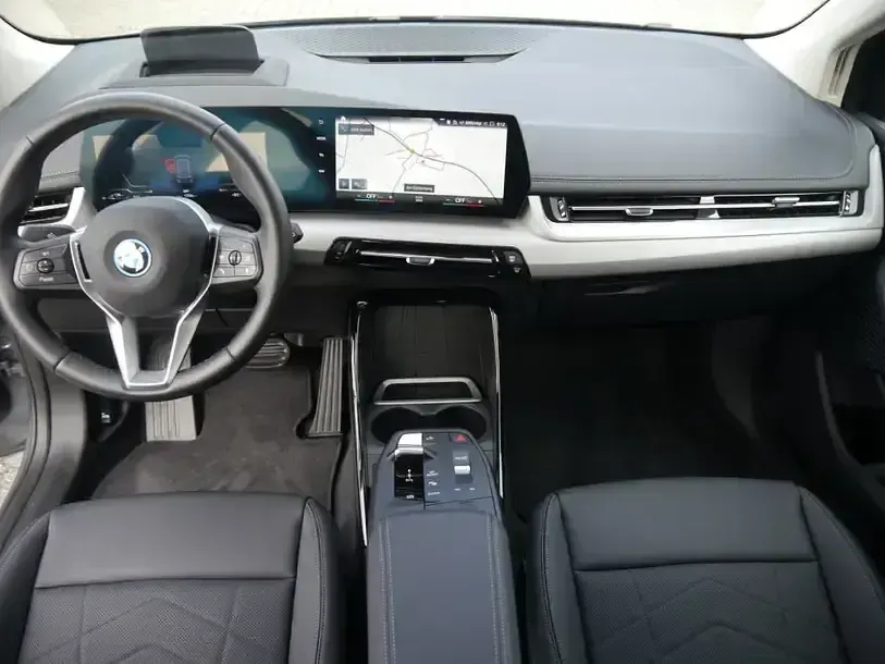 Gebraucht BMW 230e Active Tourer Performance 326 PS (239 kW) 2023 Grau Van / Kleinbus