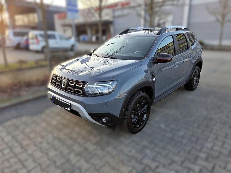 Gebraucht Dacia Duster Extreme 150 PS (110 kW) 2022 Grau SUV
