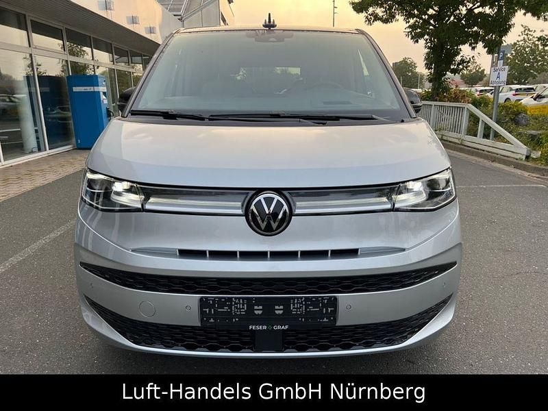 Gebraucht VW Multivan Edition 150 PS (110 kW) 2023 Silber Van