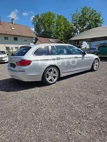 Gebraucht BMW 520 184 PS (135 kW) 2012 Silber Kombi