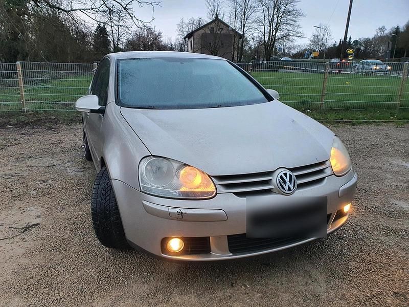 Gebraucht VW Golf 105 PS (77 kW) 2005 Gold Coupé