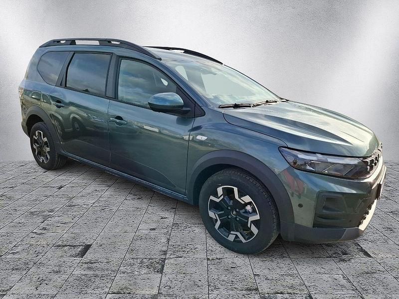 Gebraucht Dacia Jogger Journey 110 PS (80 kW) 2026 Grün Van / Kleinbus