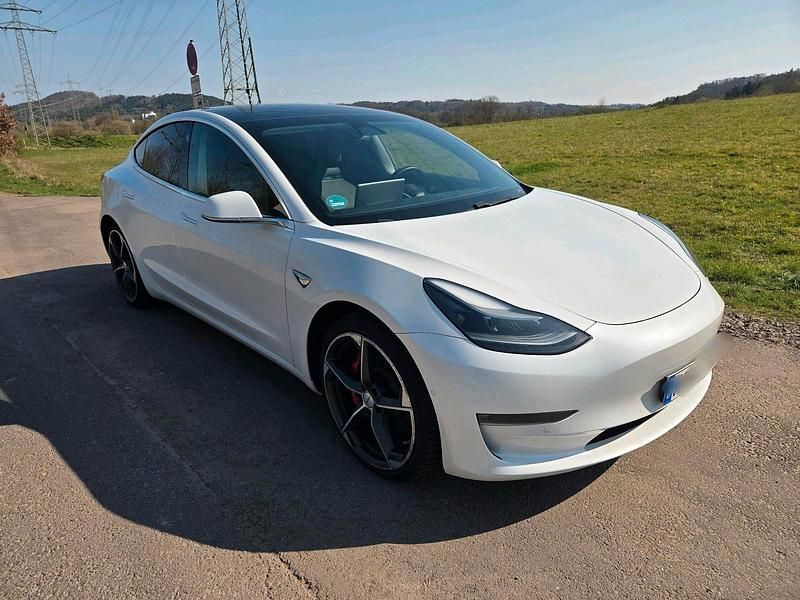 Gebraucht Tesla Model 3 Performance 377 kW (513 PS) 2020 Weiß Limousine