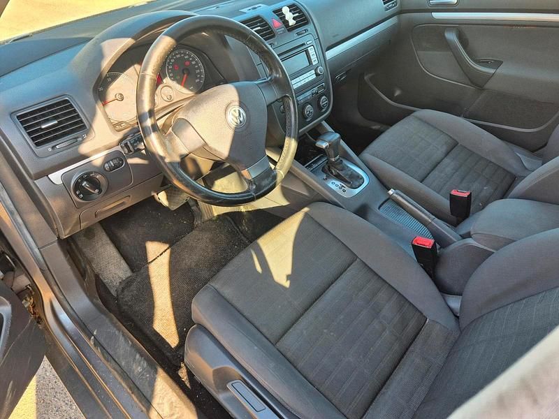 Gebraucht VW Golf V 140 PS (102 kW) 2007 Grau Limousine