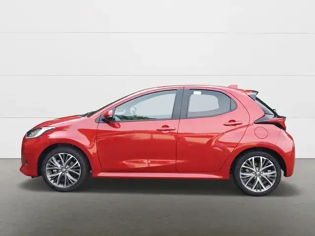 Neu Toyota Yaris 117 PS (86 kW) 2026 Rot Kleinwagen