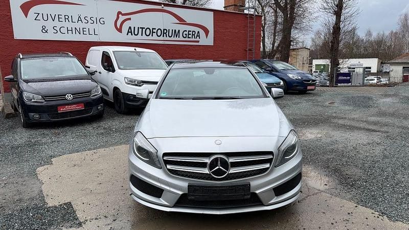 Gebraucht Mercedes A180 AMG line 109 PS (80 kW) 2014 Silber Limousine