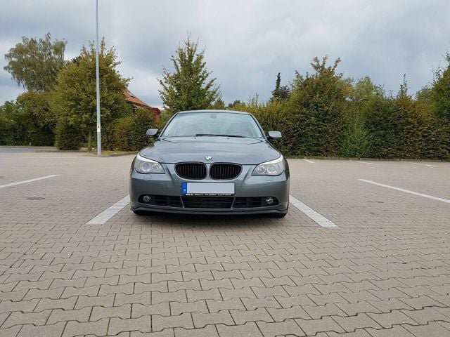Gebraucht BMW 535 272 PS (200 kW) 2005 Silber metallic Limousine