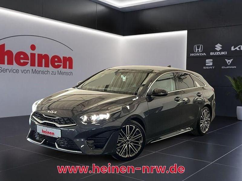 Grau Neu 2025 Kia ProCeed GT-Line Kleinwagen | 31.980 € - Bild 1/4