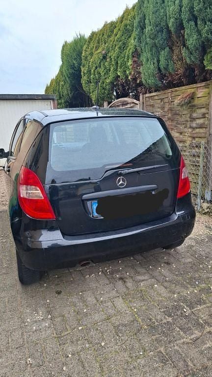 Gebraucht Mercedes A160 Elegance 95 PS (69 kW) 2012 Schwarz Van / Kleinbus