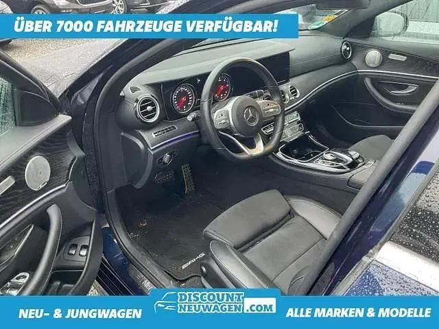 Cavansitblau metallic Gebraucht 2019 Mercedes E400 AMG line Limousine | 34.895 € (Superpreis) - Bild 1/1