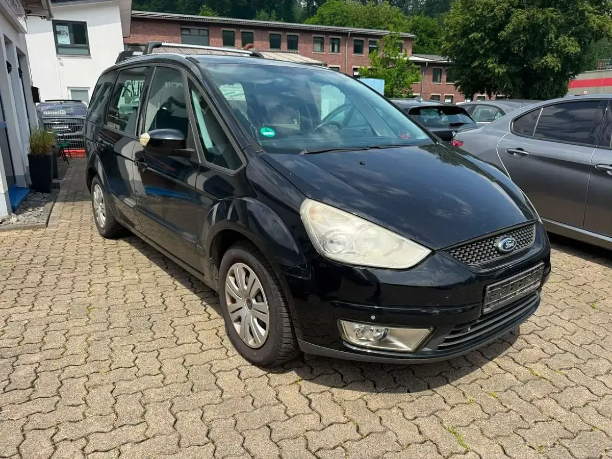Gebraucht Ford Galaxy 145 PS (106 kW) 2007 Pantherschwarz metallic Van / Kleinbus