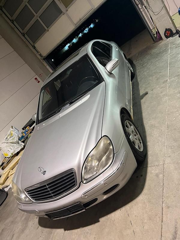 Gebraucht Mercedes S500 306 PS (225 kW) 2002 Silber Limousine