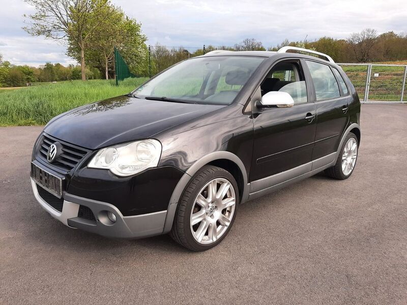 Schwarz Gebraucht 2007 VW Polo Cross Kleinwagen | 2.590 € (Guter Preis) - Bild 1/4