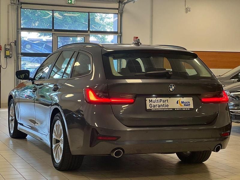 Occasion BMW 318 Advantage 150 ch (110 kW) 2020 Gris Berline