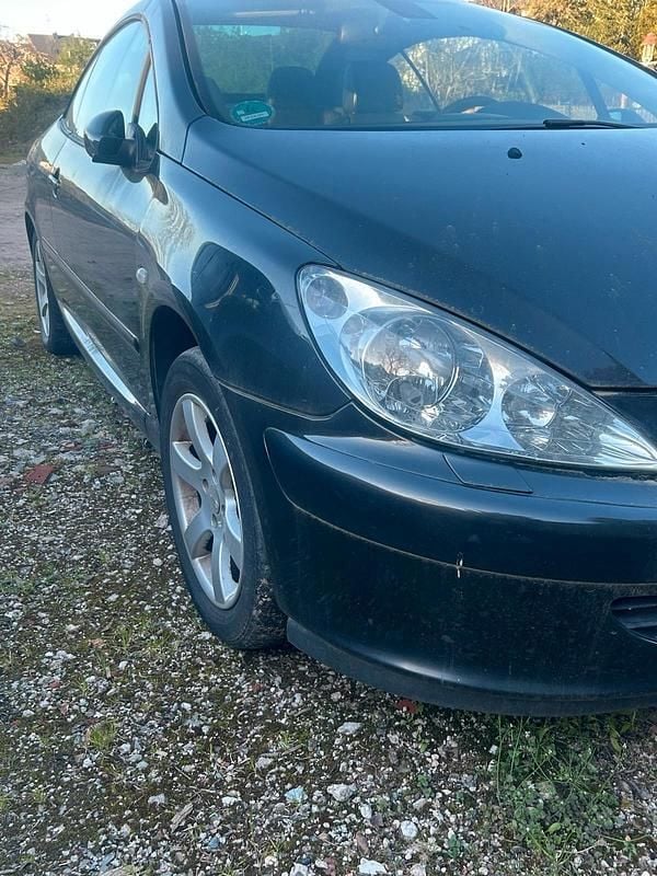 Gebraucht Peugeot 307 CC 177 PS (130 kW) 2004 Schwarz Cabrio