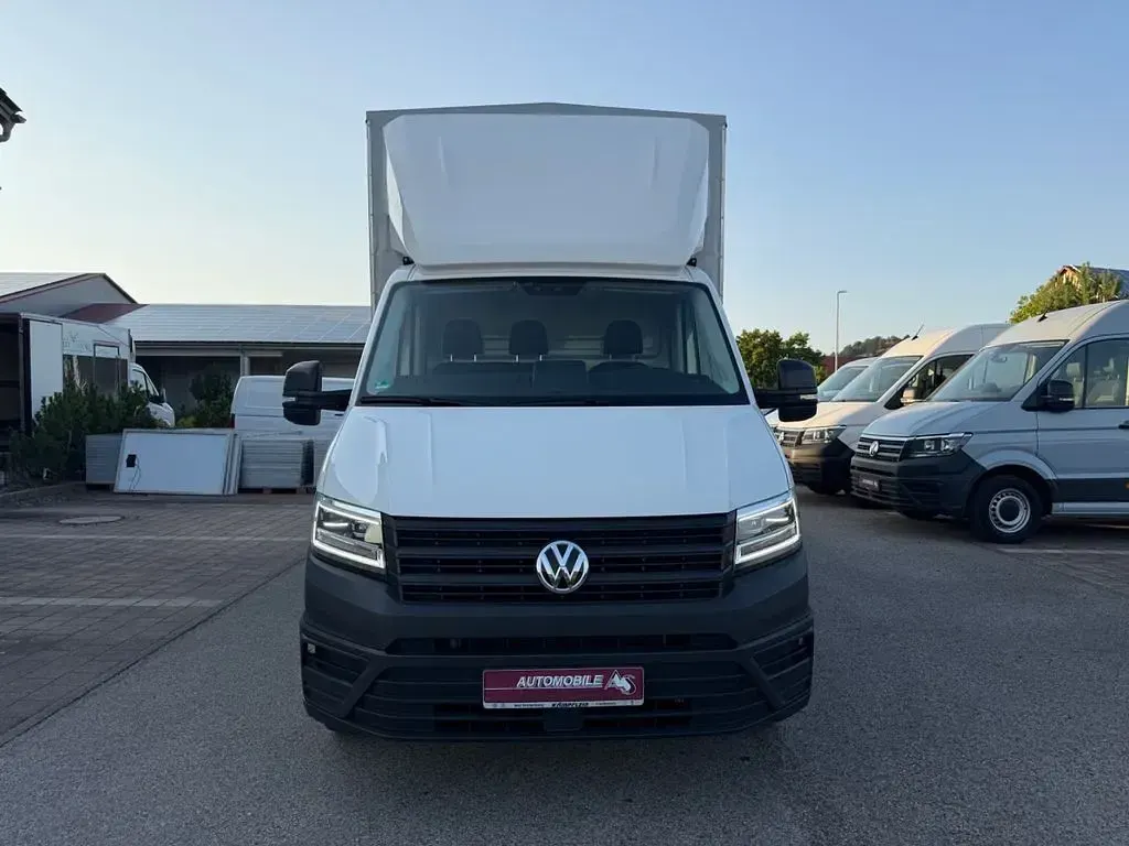 Gebraucht VW Crafter 163 PS (119 kW) 2024 Weiß Van
