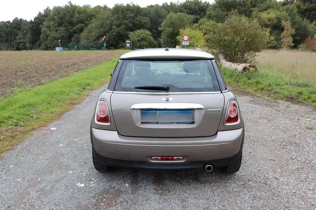 Gebraucht Mini Cooper 122 PS (89 kW) 2012 Schwarz Kleinwagen
