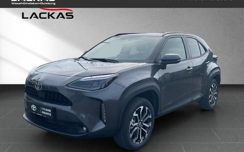Grau Neu 2025 Toyota Yaris Cross SUV | 28.849 € (Fairer Preis) - Bild 1/4