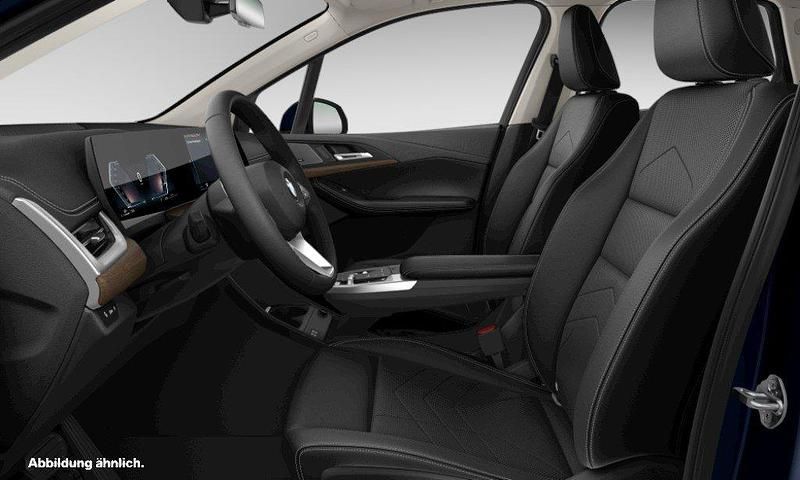 Neu BMW 223 Active Tourer Luxury Line 204 PS (150 kW) 2025 Blau Van / Kleinbus
