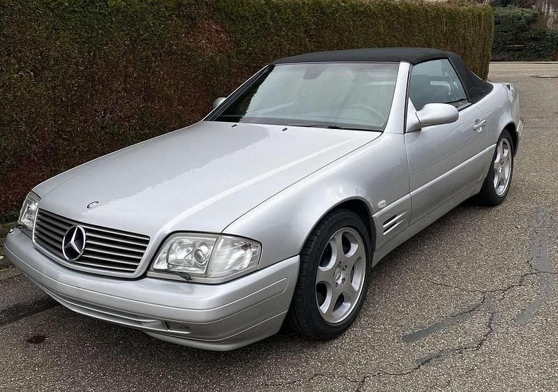 Gebraucht Mercedes SL500 306 PS (225 kW) 2000 Silber Cabrio