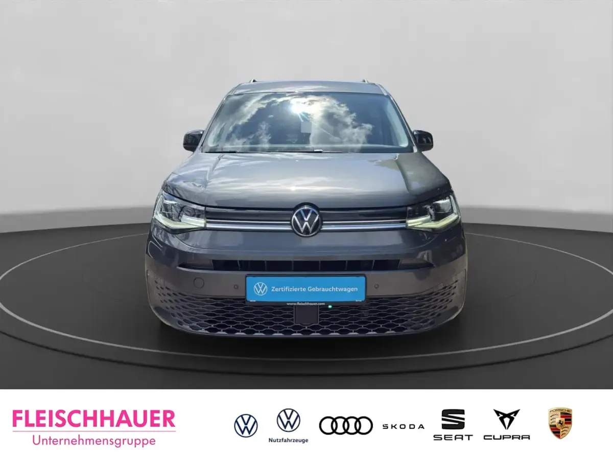 Gebraucht VW Caddy Life 122 PS (89 kW) 2023 Grau Van / Kleinbus