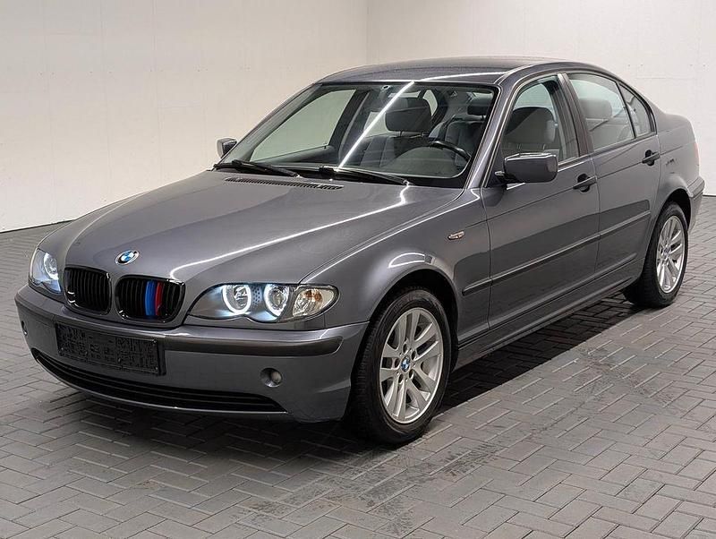 Grau Gebraucht 2002 BMW 316 Limousine | 2.480 € (Superpreis) - Bild 1/4