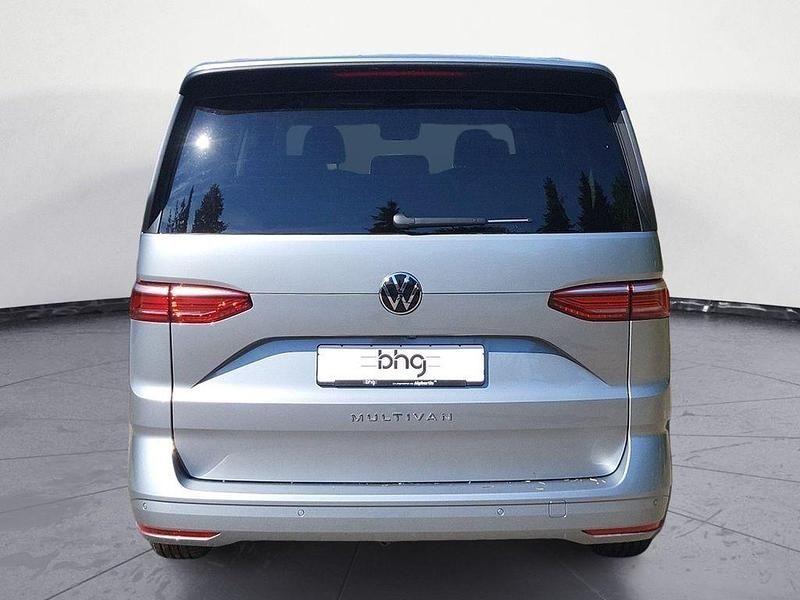 Neu VW Multivan Life 150 PS (110 kW) 2025 Silber Van